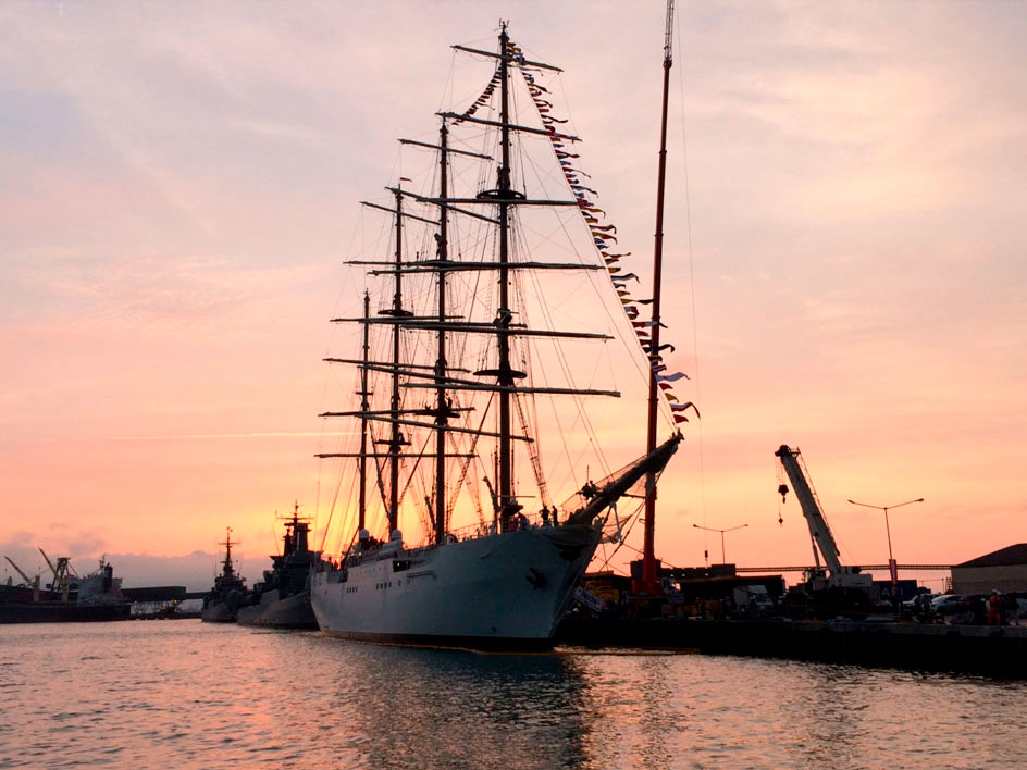 Union School Ship Peru